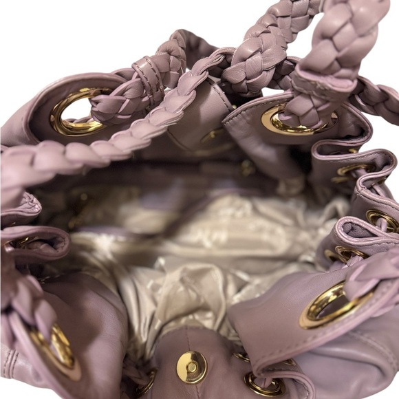 Michael Kors light purple Leather Tassel Bag in great conditions - Picture 8 of 16